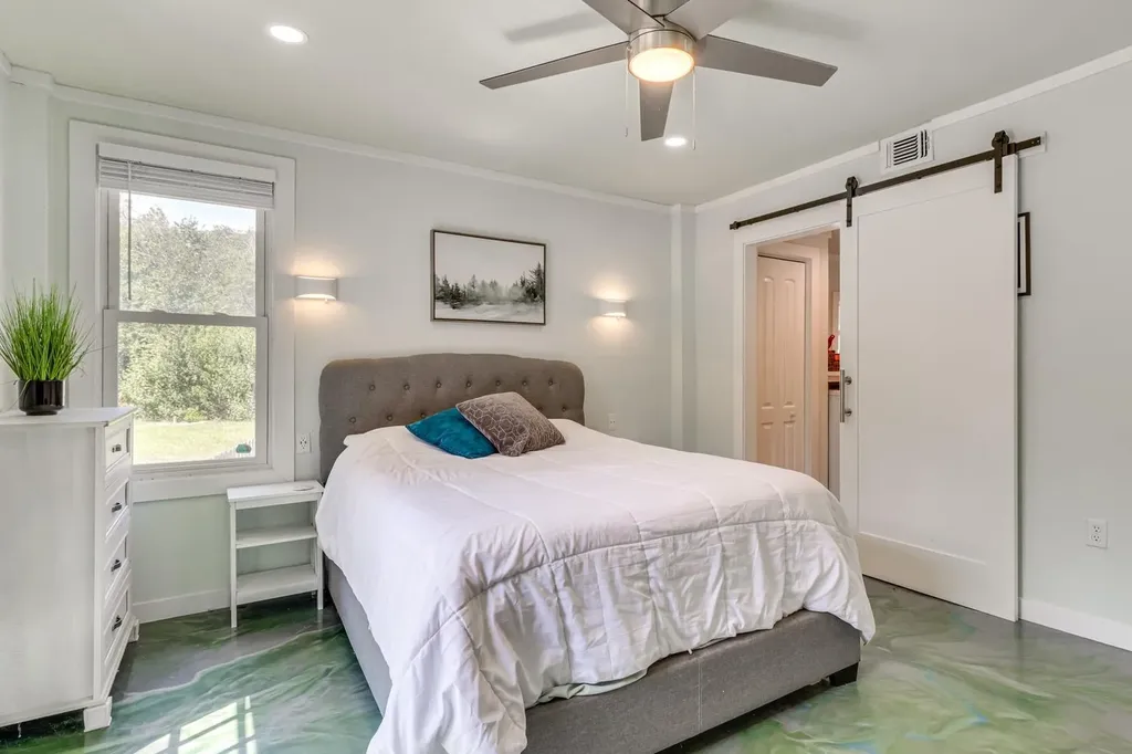 372 Plum Street Bastrop TX 78602