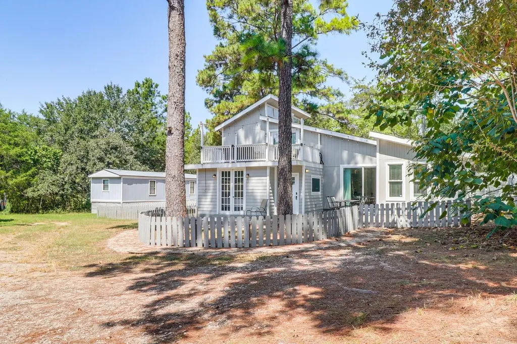 372 Plum Street Bastrop TX 78602
