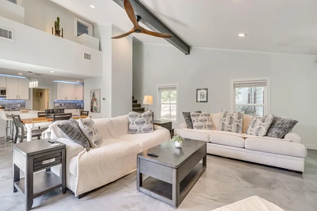 372 Plum Street Bastrop TX 78602