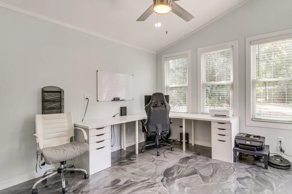 372 Plum Street Bastrop TX 78602