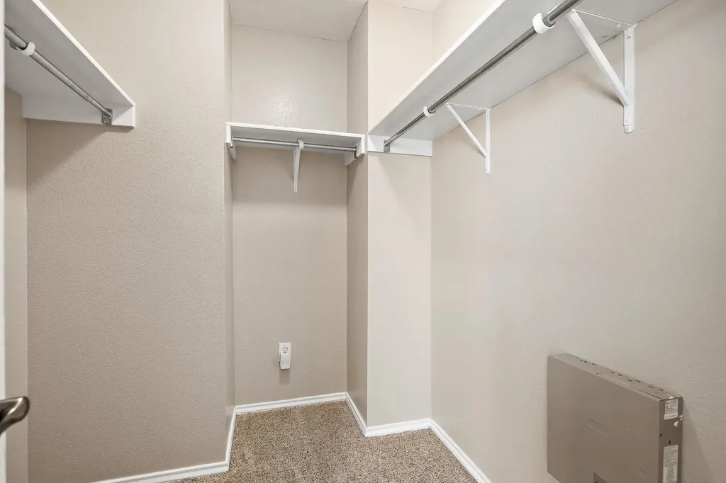 5705 Viewpoint Drive Austin TX 78744
