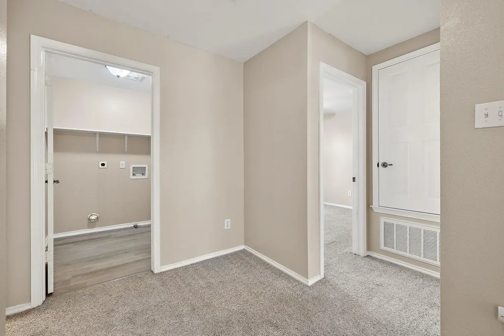 5705 Viewpoint Drive Austin TX 78744