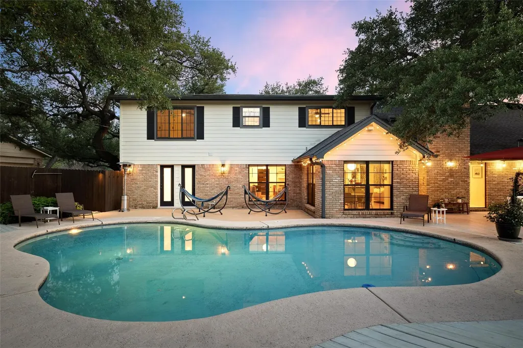 10721 Fountainbleu Circle Austin TX 78750