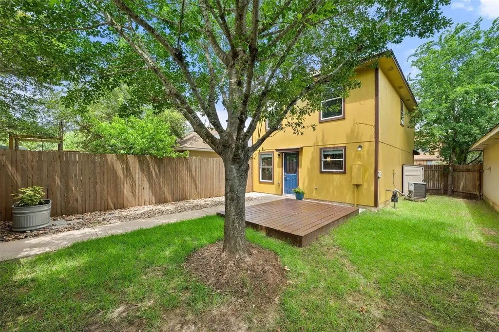 4529 Best Way Austin TX 78725