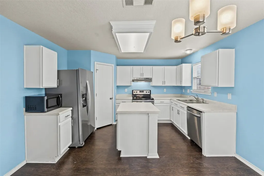 870 Barrel Point San Antonio TX 78251