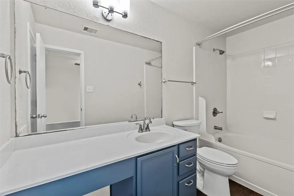 870 Barrel Point San Antonio TX 78251
