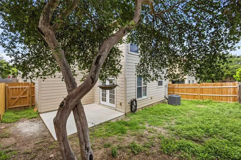 870 Barrel Point San Antonio TX 78251