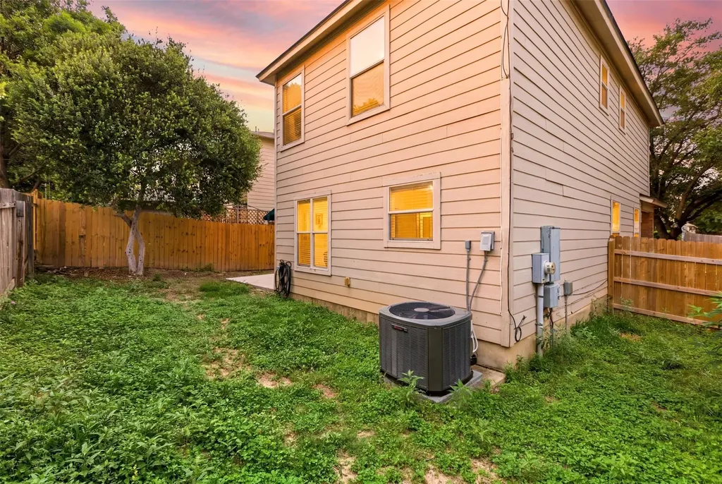 870 Barrel Point San Antonio TX 78251