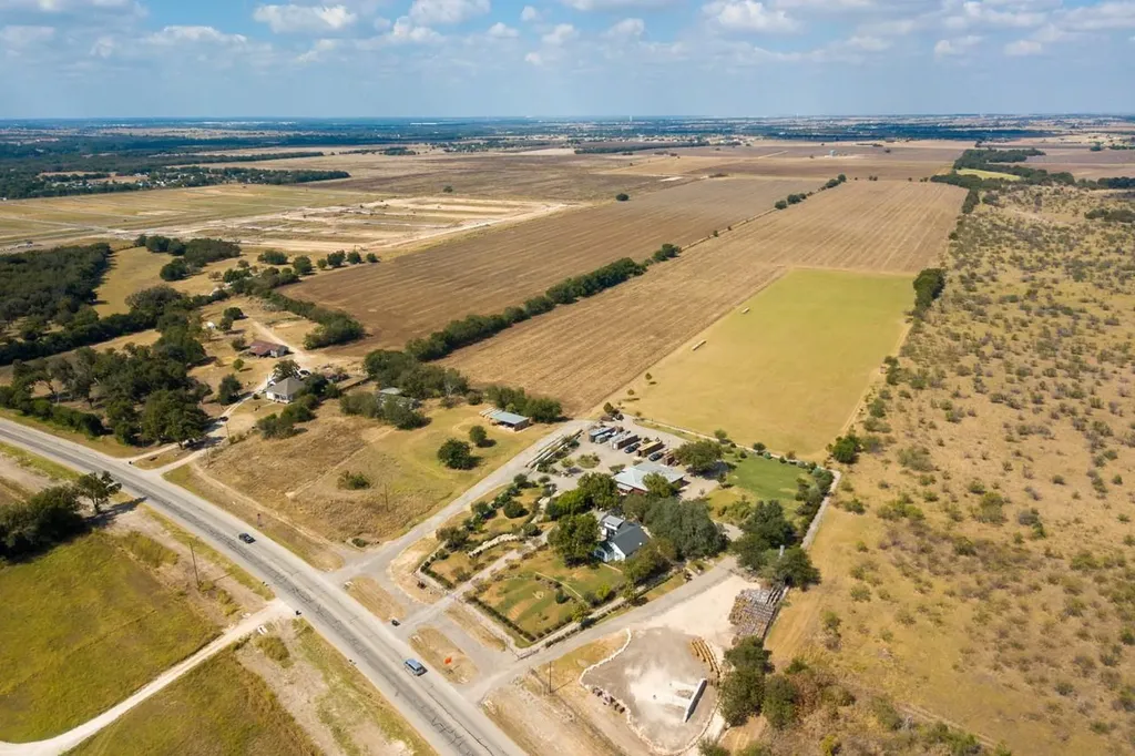 8501 Hwy 29 E Georgetown TX 78626
