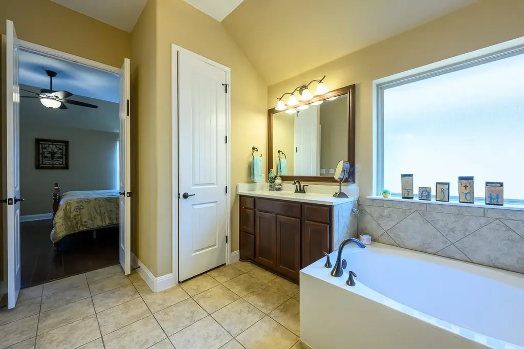 12904 Bismark Drive Austin TX 78748