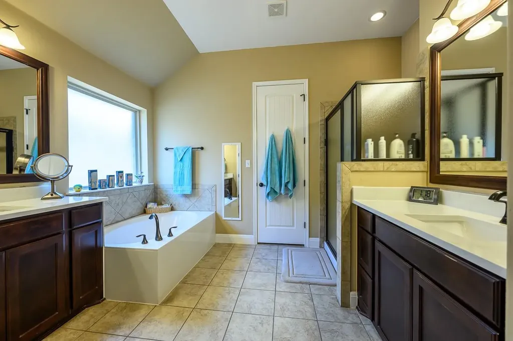 12904 Bismark Drive Austin TX 78748