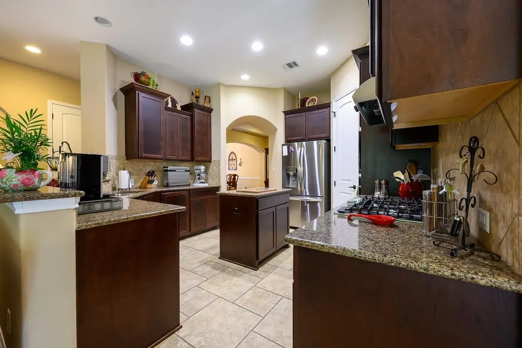 12904 Bismark Drive Austin TX 78748