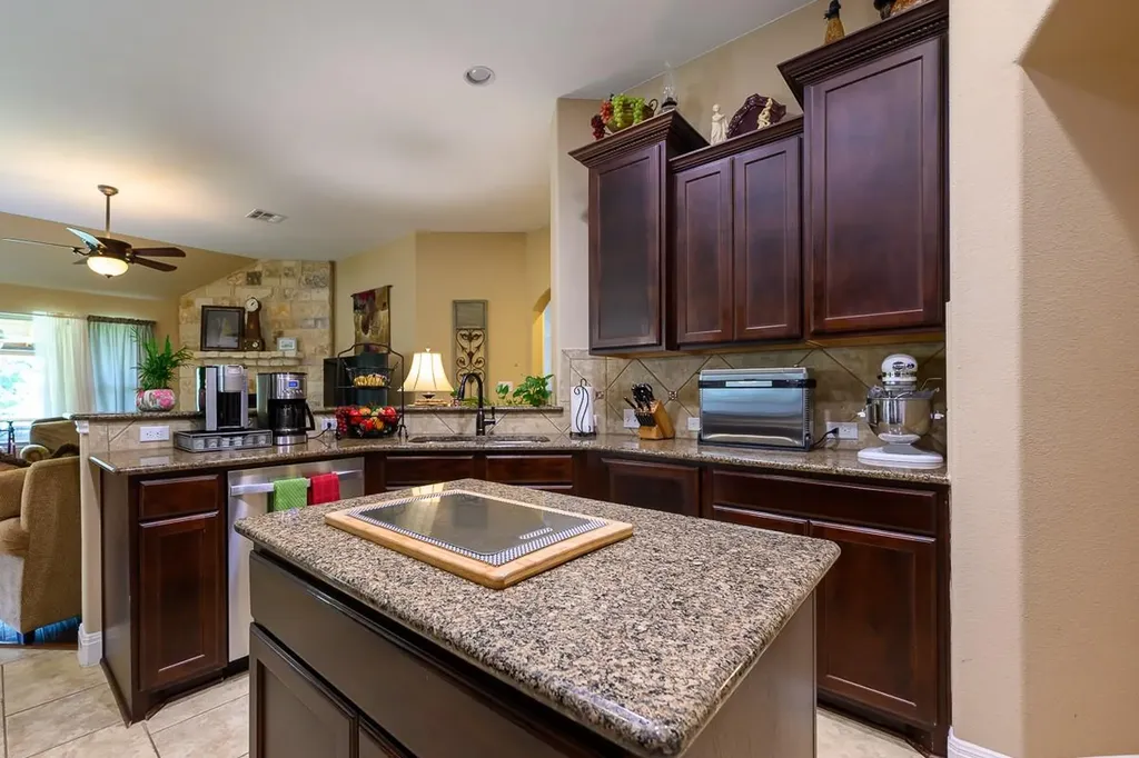 12904 Bismark Drive Austin TX 78748