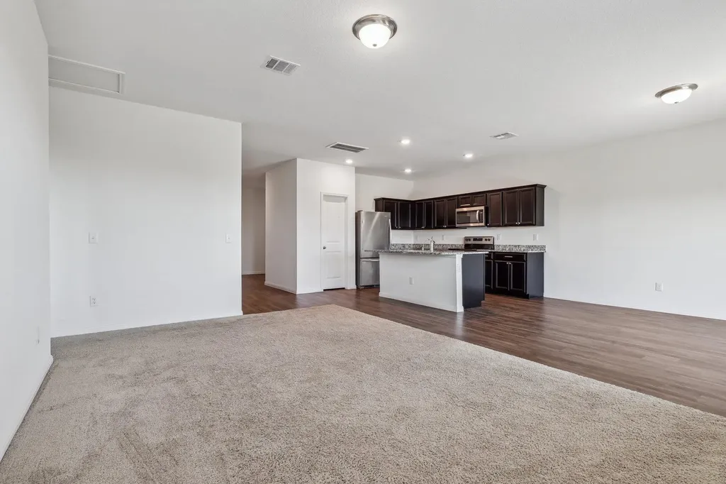 14105 Jeannette Rankin Road Manor TX 78653