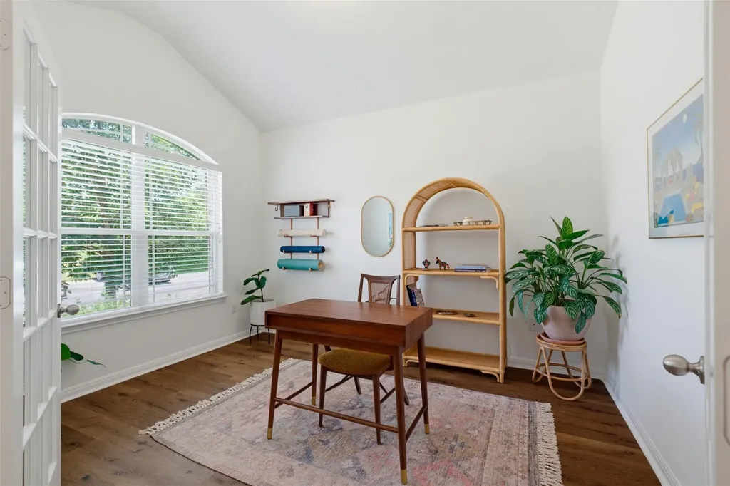 10800 Owyhee View Austin TX 78754