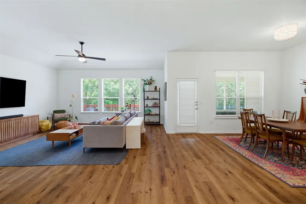 10800 Owyhee View Austin TX 78754