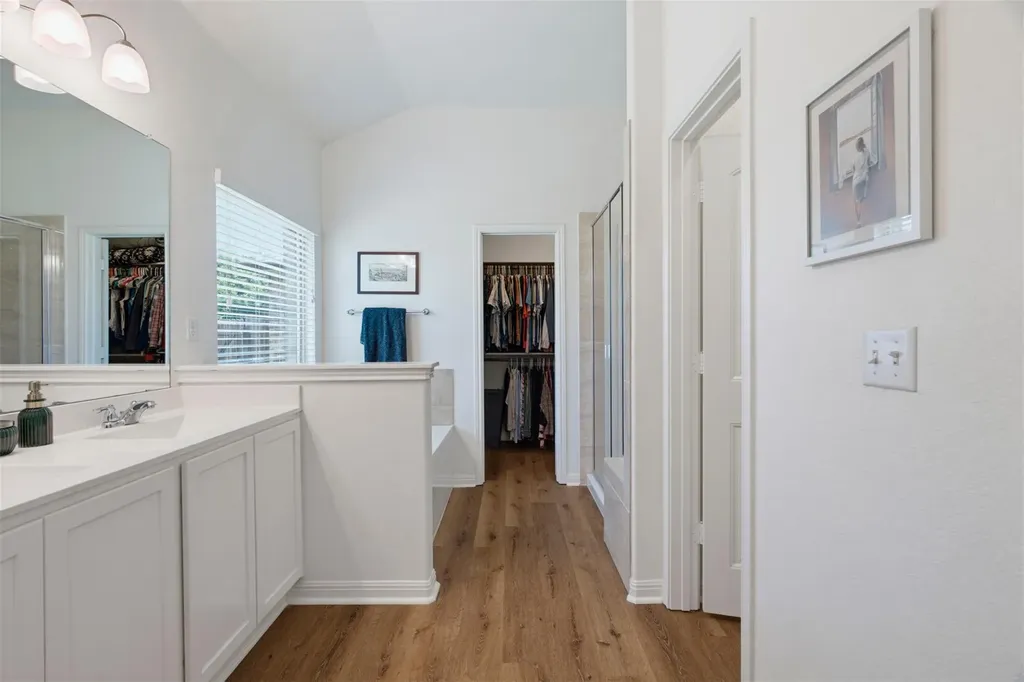 10800 Owyhee View Austin TX 78754
