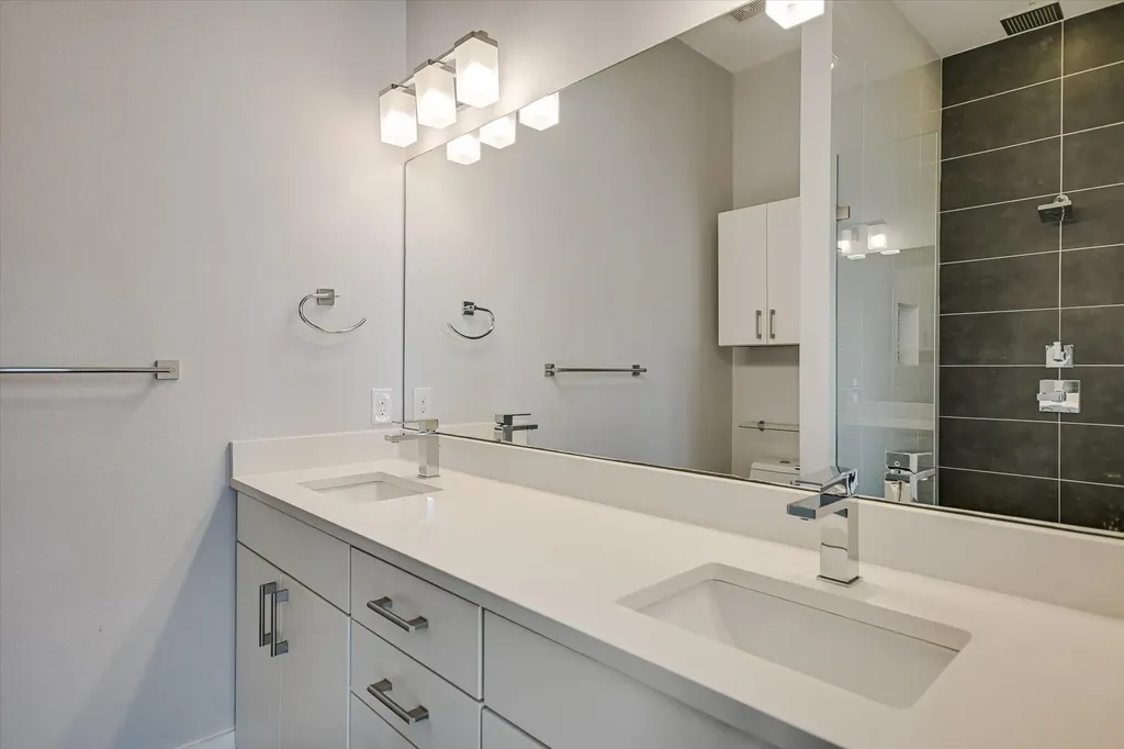 1131 Mason Avenue Austin TX 78721