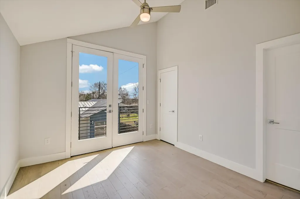 1131 Mason Avenue Austin TX 78721
