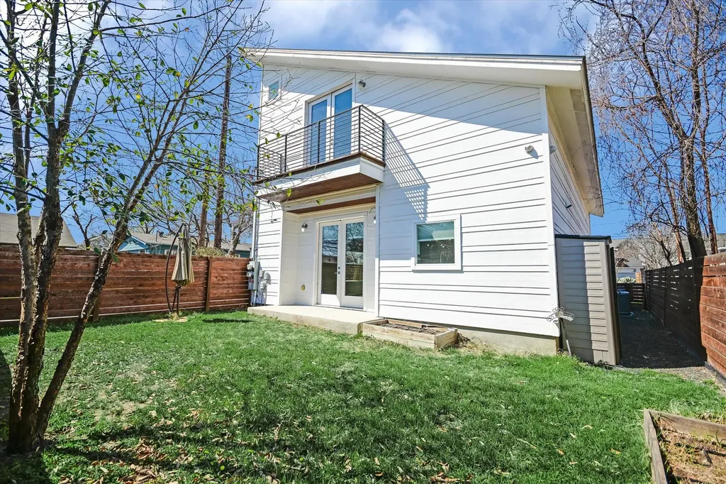 1131 Mason Avenue Austin TX 78721