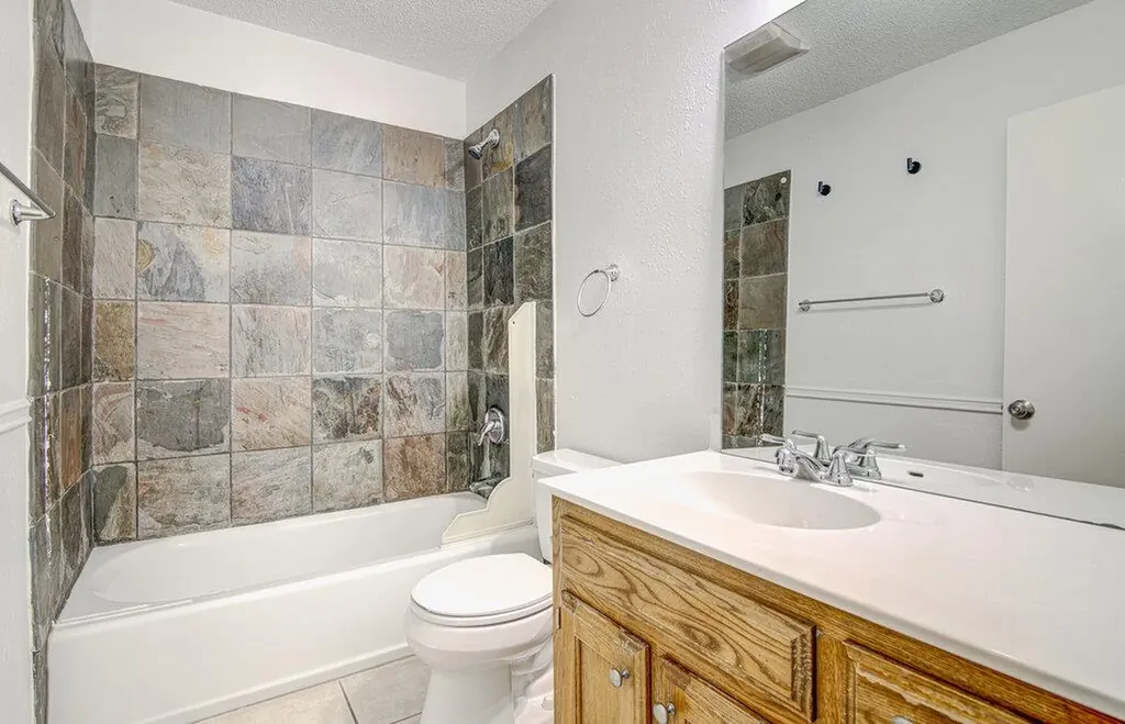 3560 Ranch Road 2222 Austin TX 78731