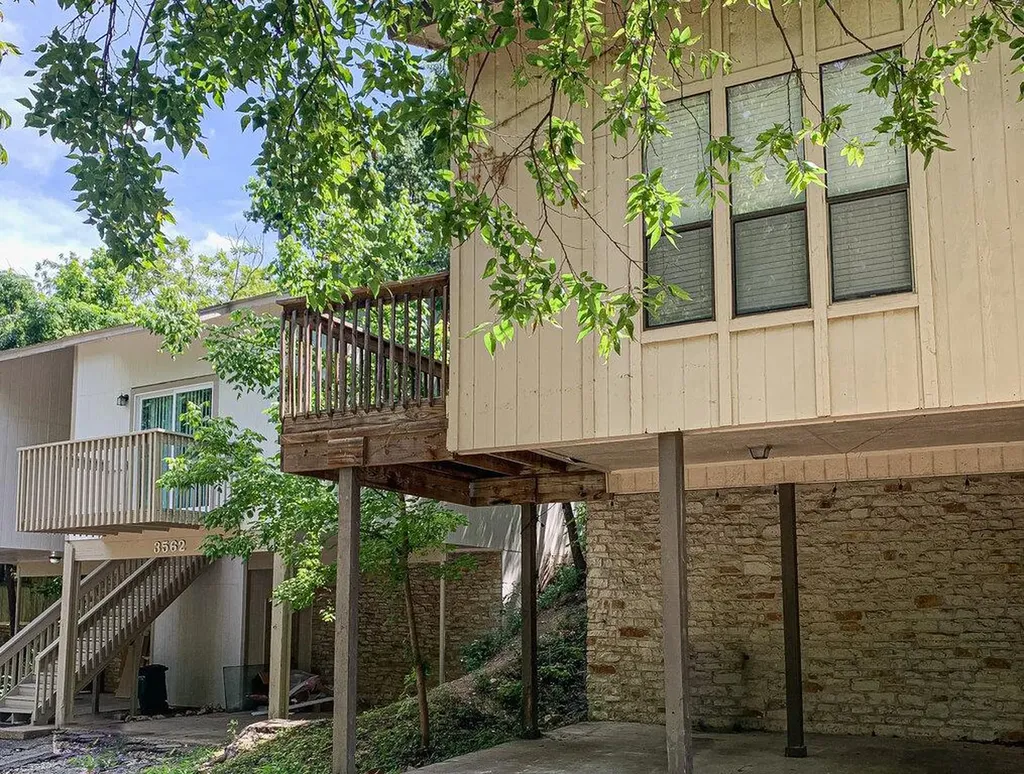 3560 Ranch Road 2222 Austin TX 78731