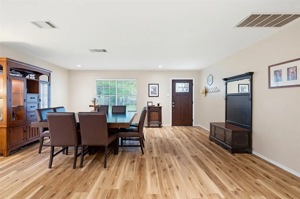 369 S Kates Cove Buda TX 78610
