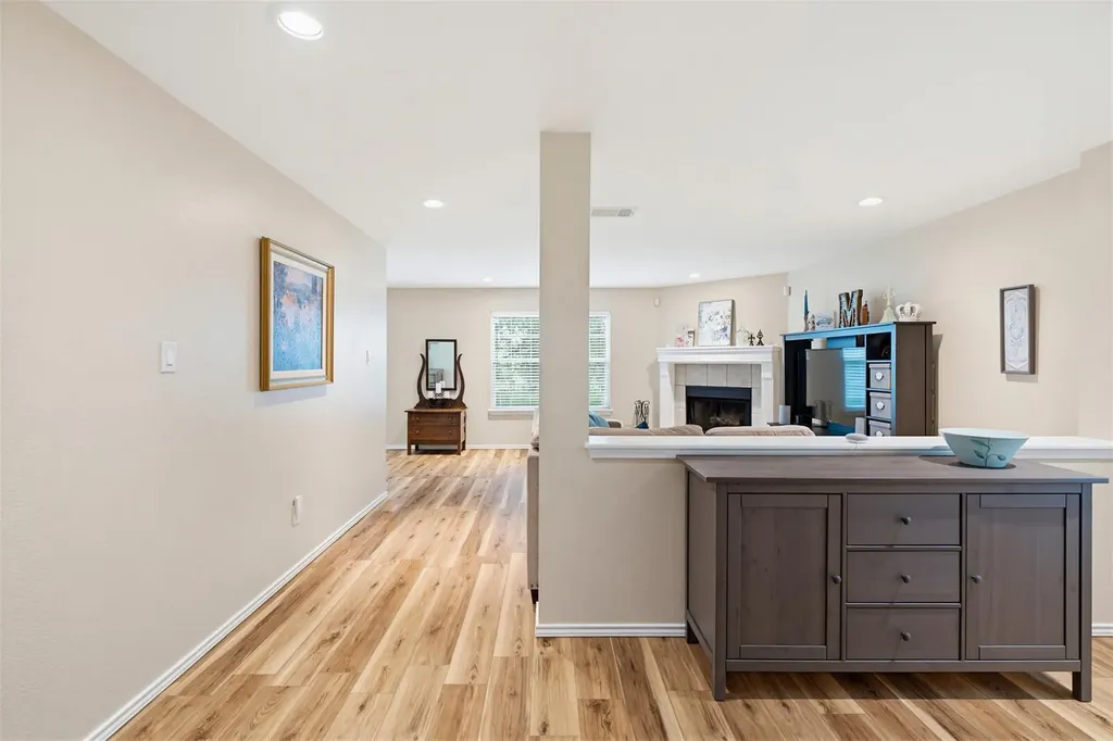 369 S Kates Cove Buda TX 78610