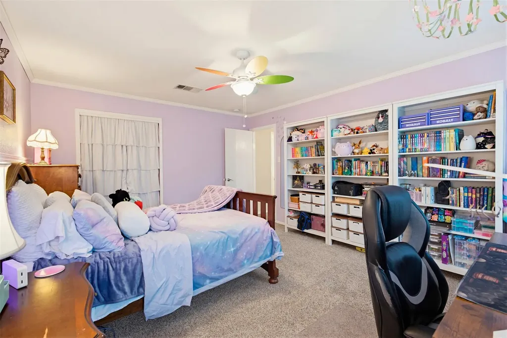 369 S Kates Cove Buda TX 78610