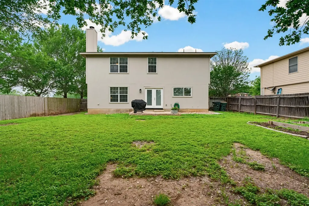 369 S Kates Cove Buda TX 78610
