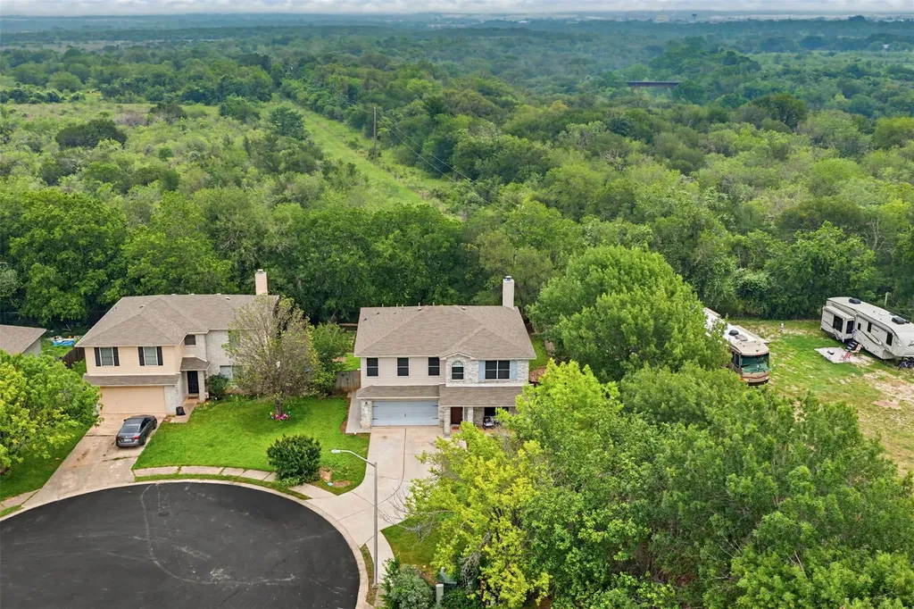 369 S Kates Cove Buda TX 78610
