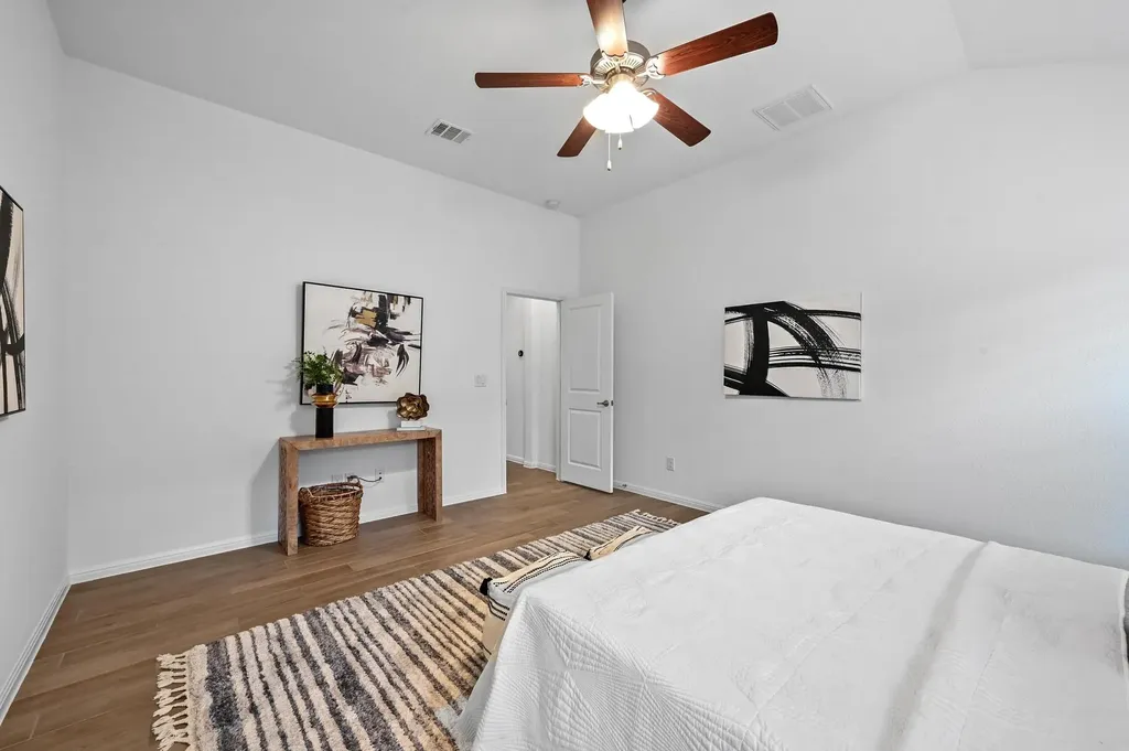 918 Valley View Drive Leander TX 78641
