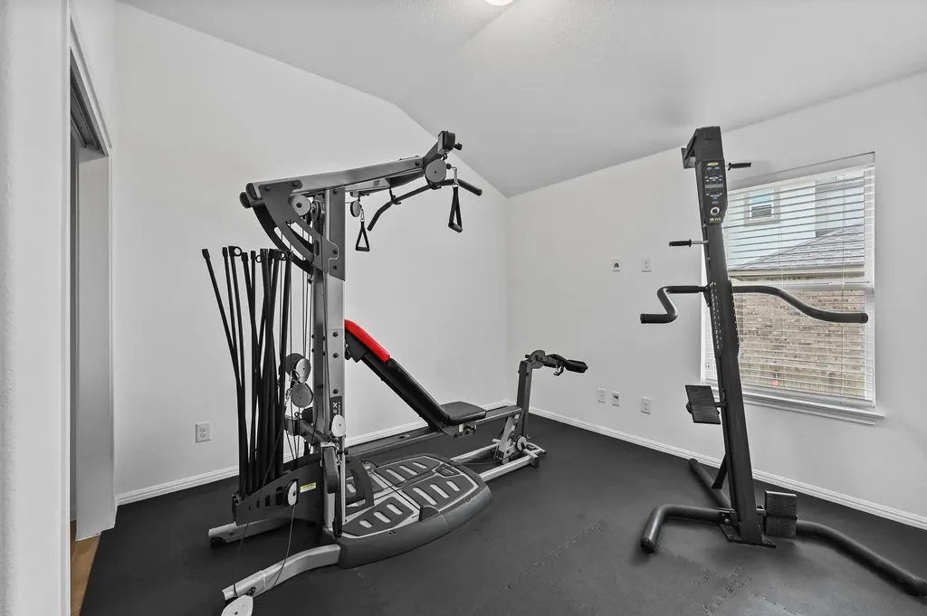 918 Valley View Drive Leander TX 78641