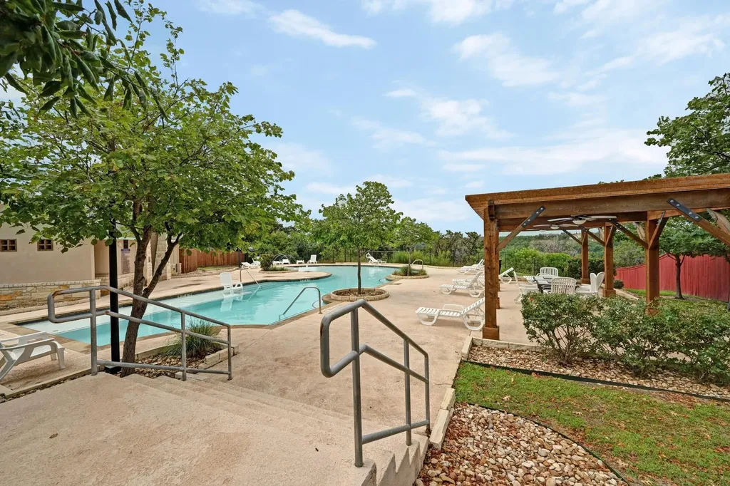 918 Valley View Drive Leander TX 78641