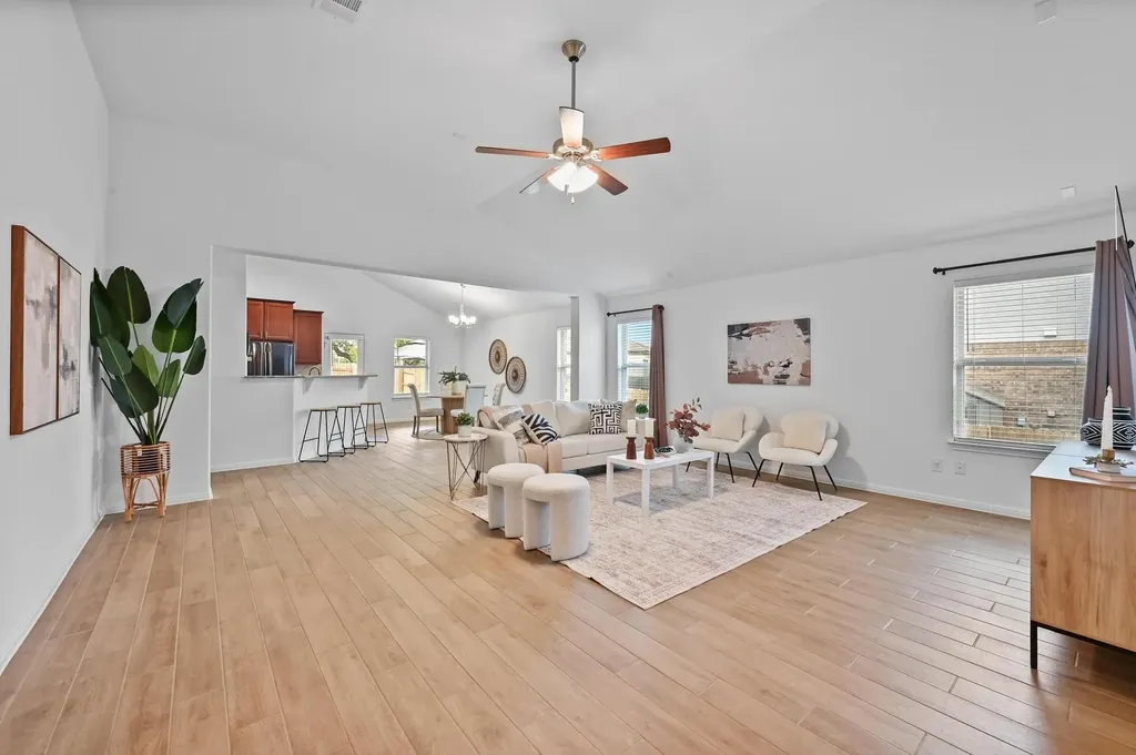 918 Valley View Drive Leander TX 78641