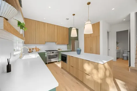1175 Navasota Street Austin TX 78702