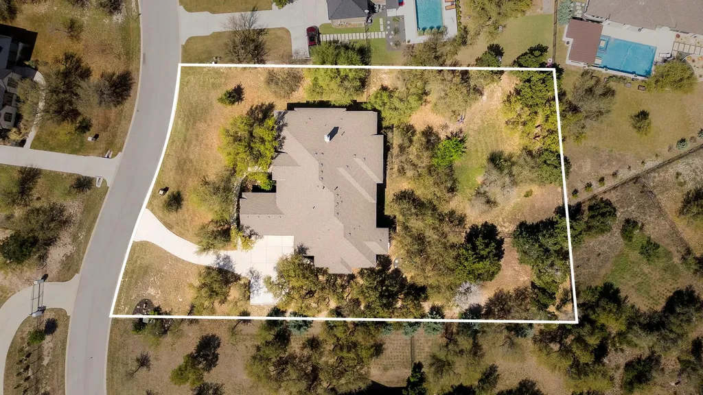 9709 Avion Cove Dripping Springs TX 78620