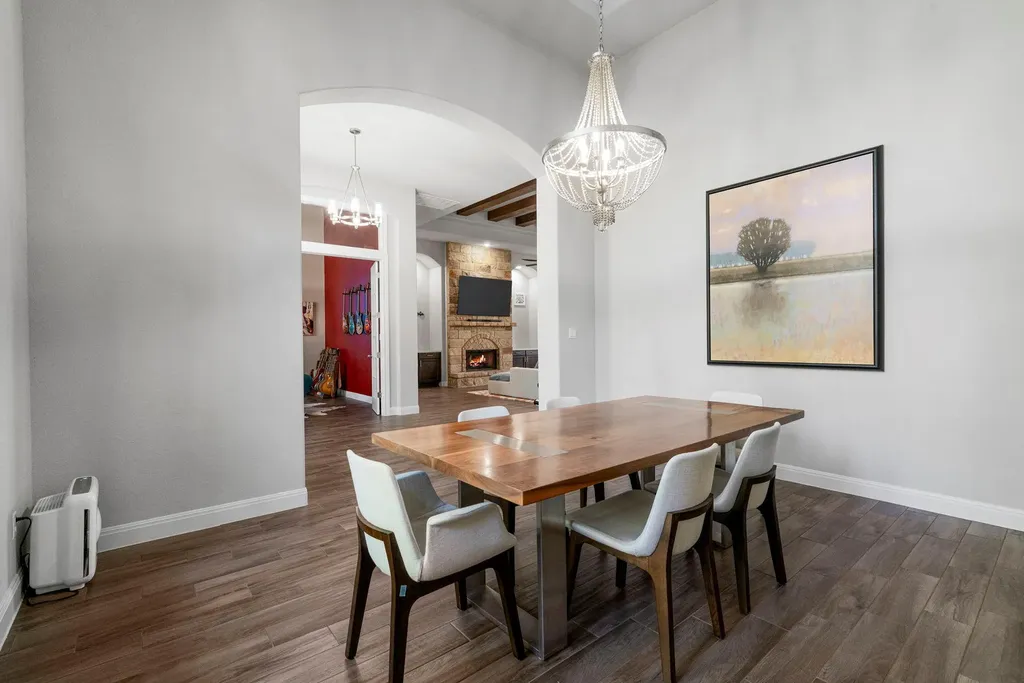 9709 Avion Cove Dripping Springs TX 78620