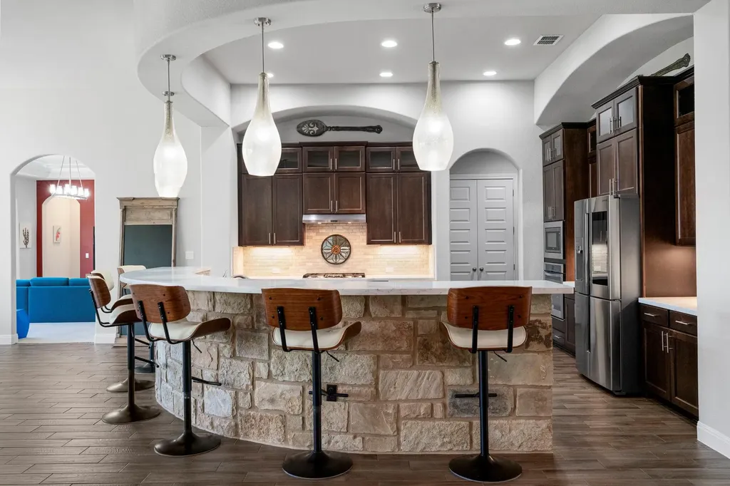 9709 Avion Cove Dripping Springs TX 78620