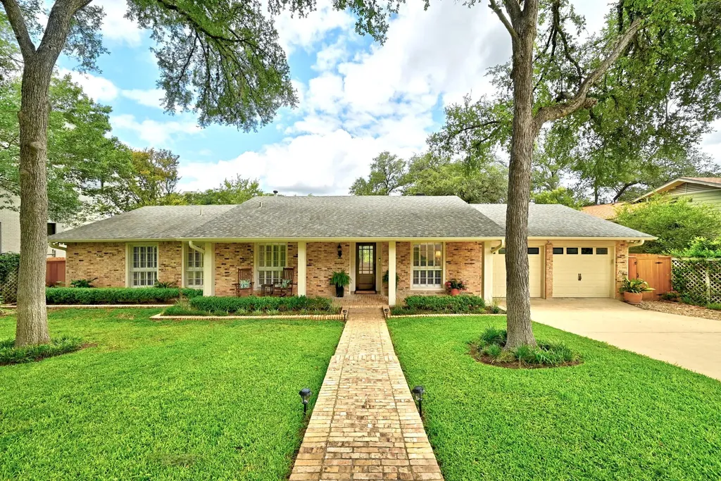 2500 Forest Bend Drive Austin TX 78704