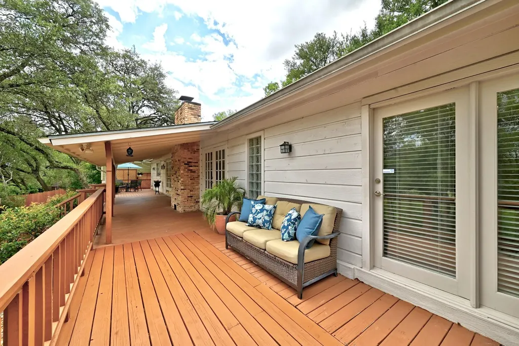 2500 Forest Bend Drive Austin TX 78704