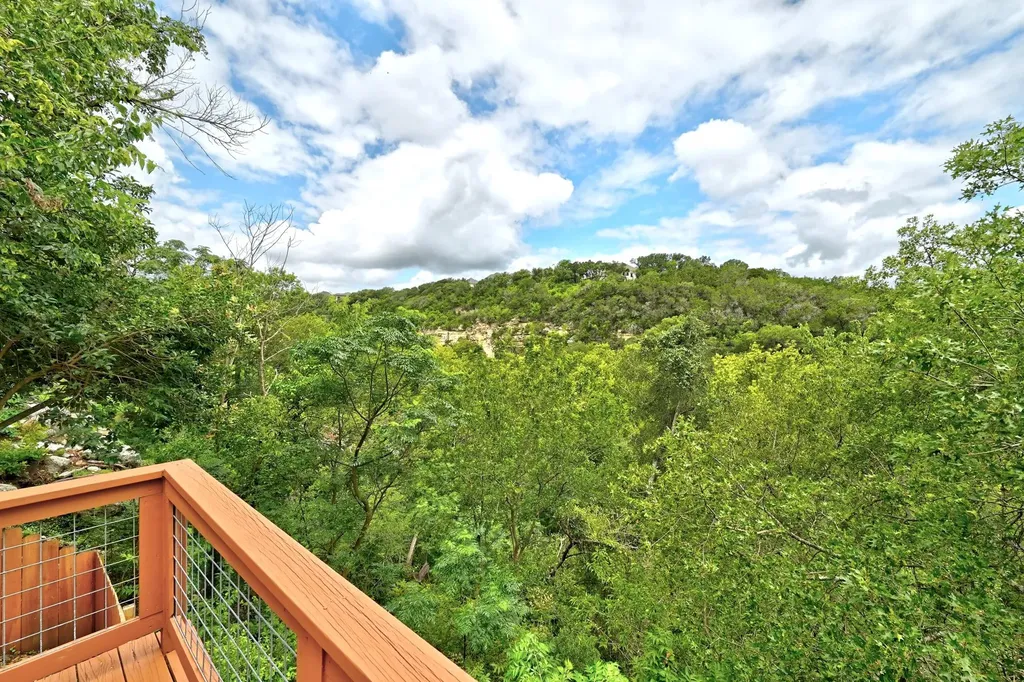 2500 Forest Bend Drive Austin TX 78704