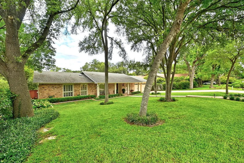 2500 Forest Bend Drive Austin TX 78704