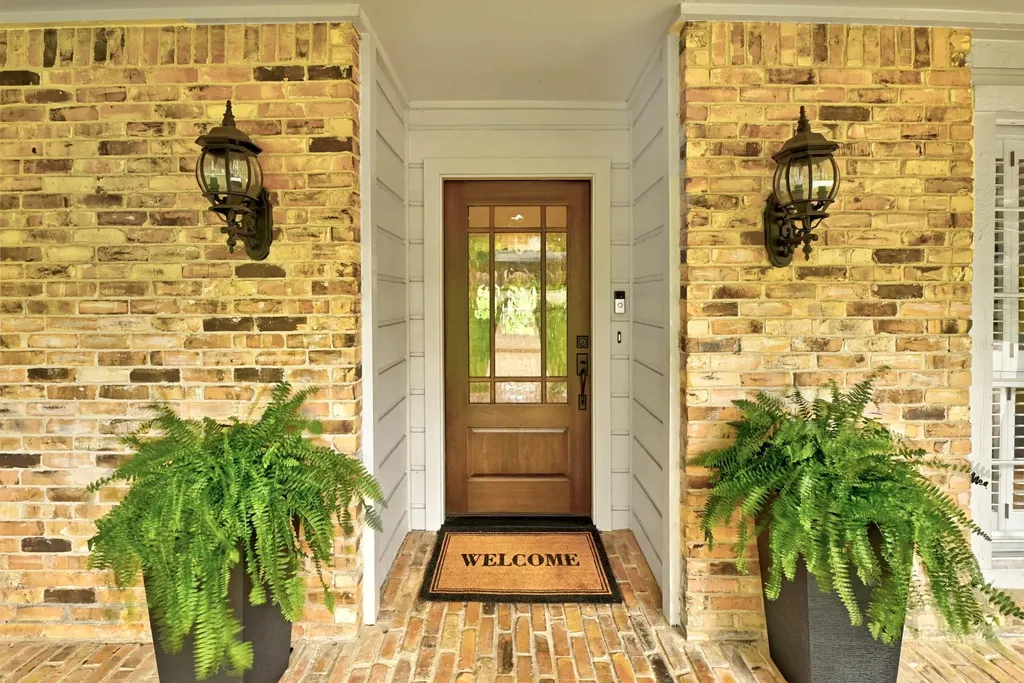 2500 Forest Bend Drive Austin TX 78704