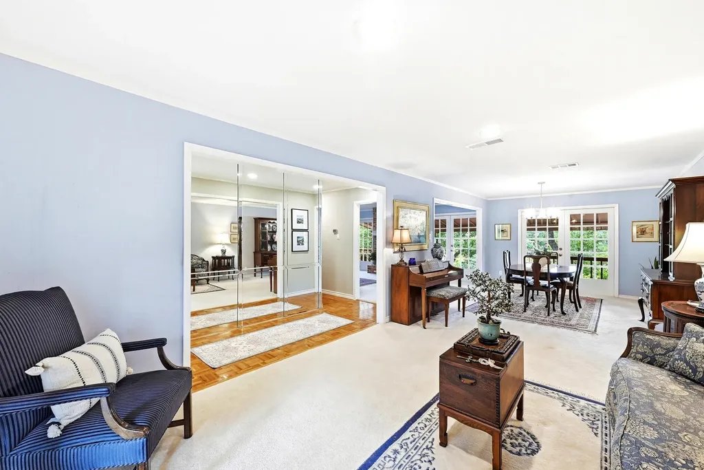 2500 Forest Bend Drive Austin TX 78704