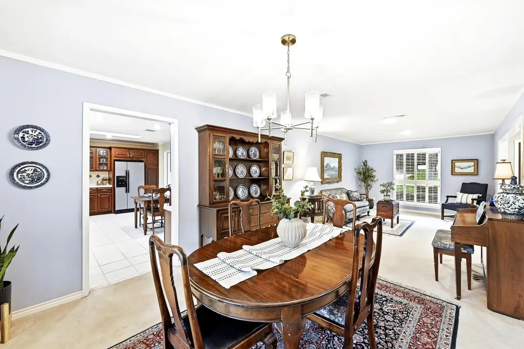 2500 Forest Bend Drive Austin TX 78704