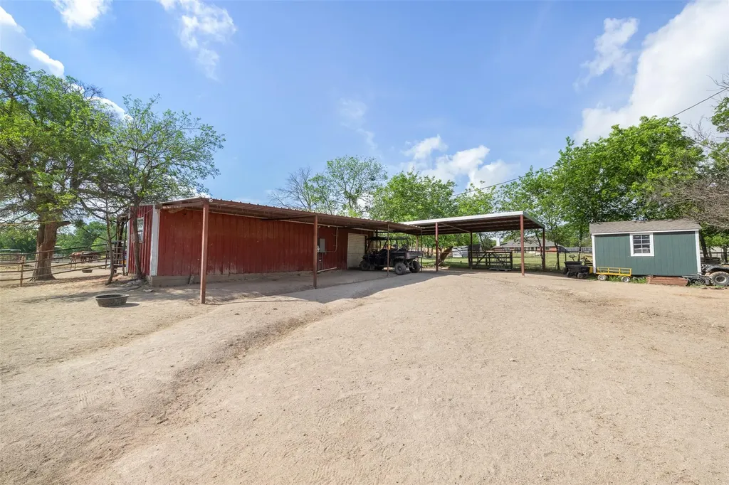 203 Saffles Road Waco TX 76706