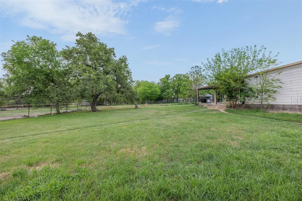 203 Saffles Road Waco TX 76706