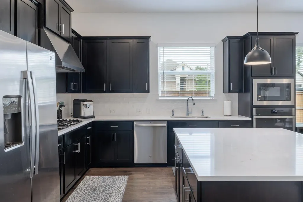 1236 Scenic Green Loop Georgetown TX 78628