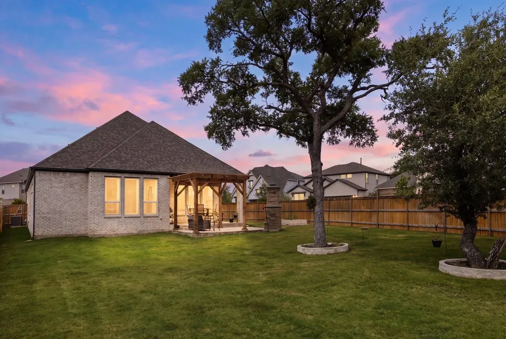 1236 Scenic Green Loop Georgetown TX 78628